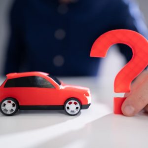 18歳 19歳の自動車保険料は高い 相場と安くする方法は 自動車保険一括見積もり