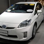 落下物に当たった 踏んだ場合は自動車保険で補償される 自動車保険一括見積もり